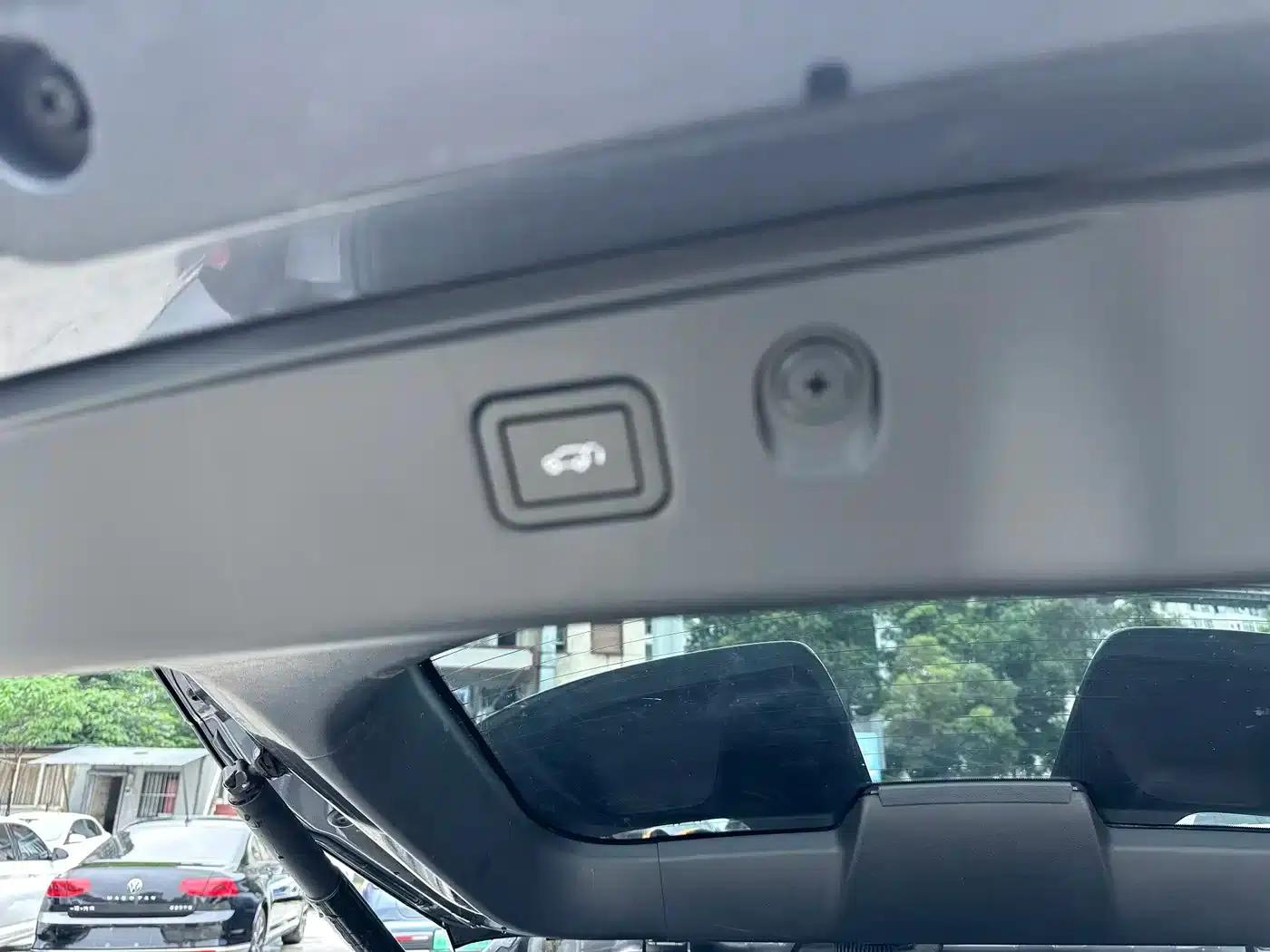 Changan UNI-T 2022 1.5T Flagship Edition — миниатюра 18