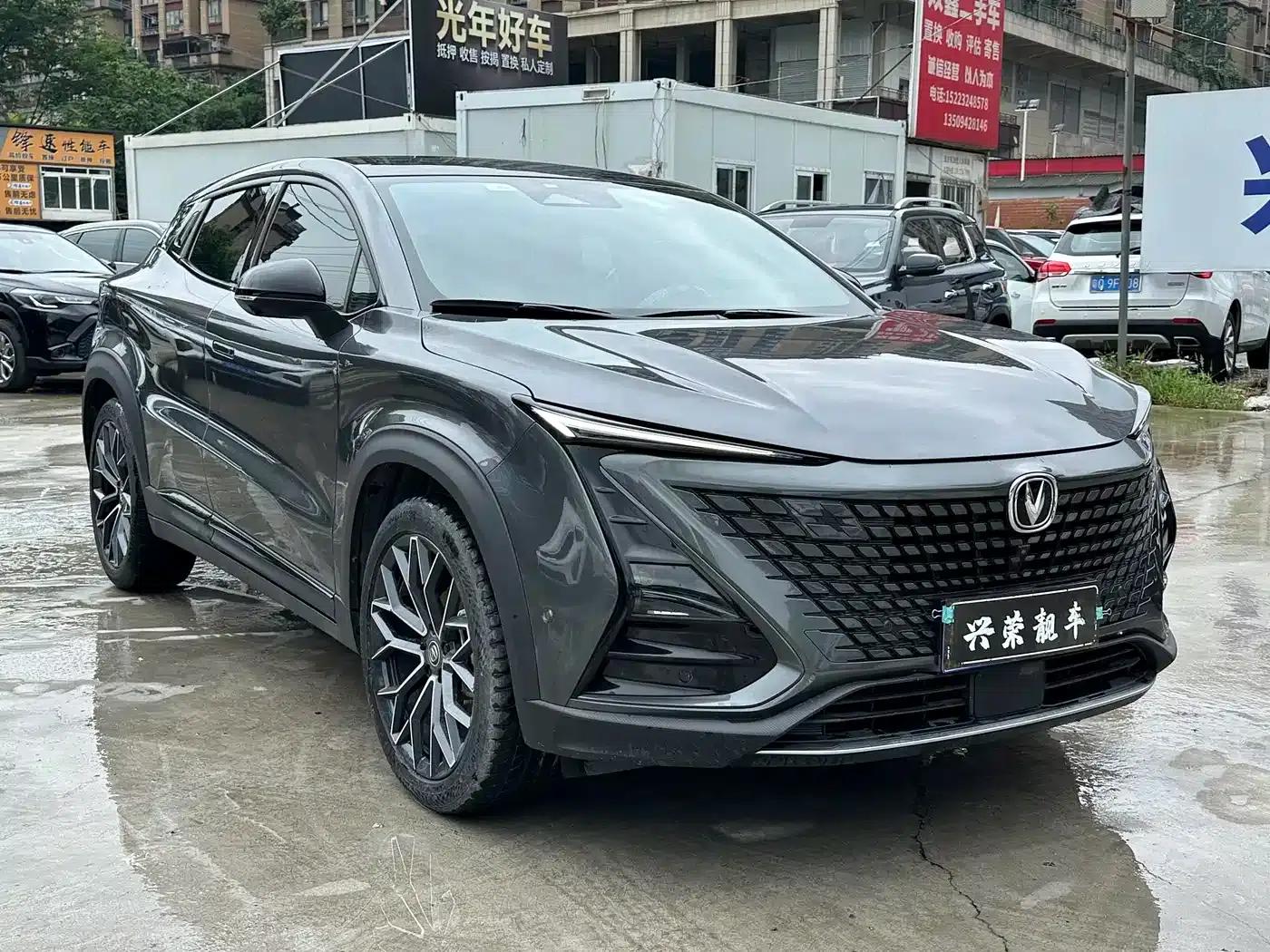 Changan UNI-T 2022 1.5T Flagship Edition — миниатюра 3