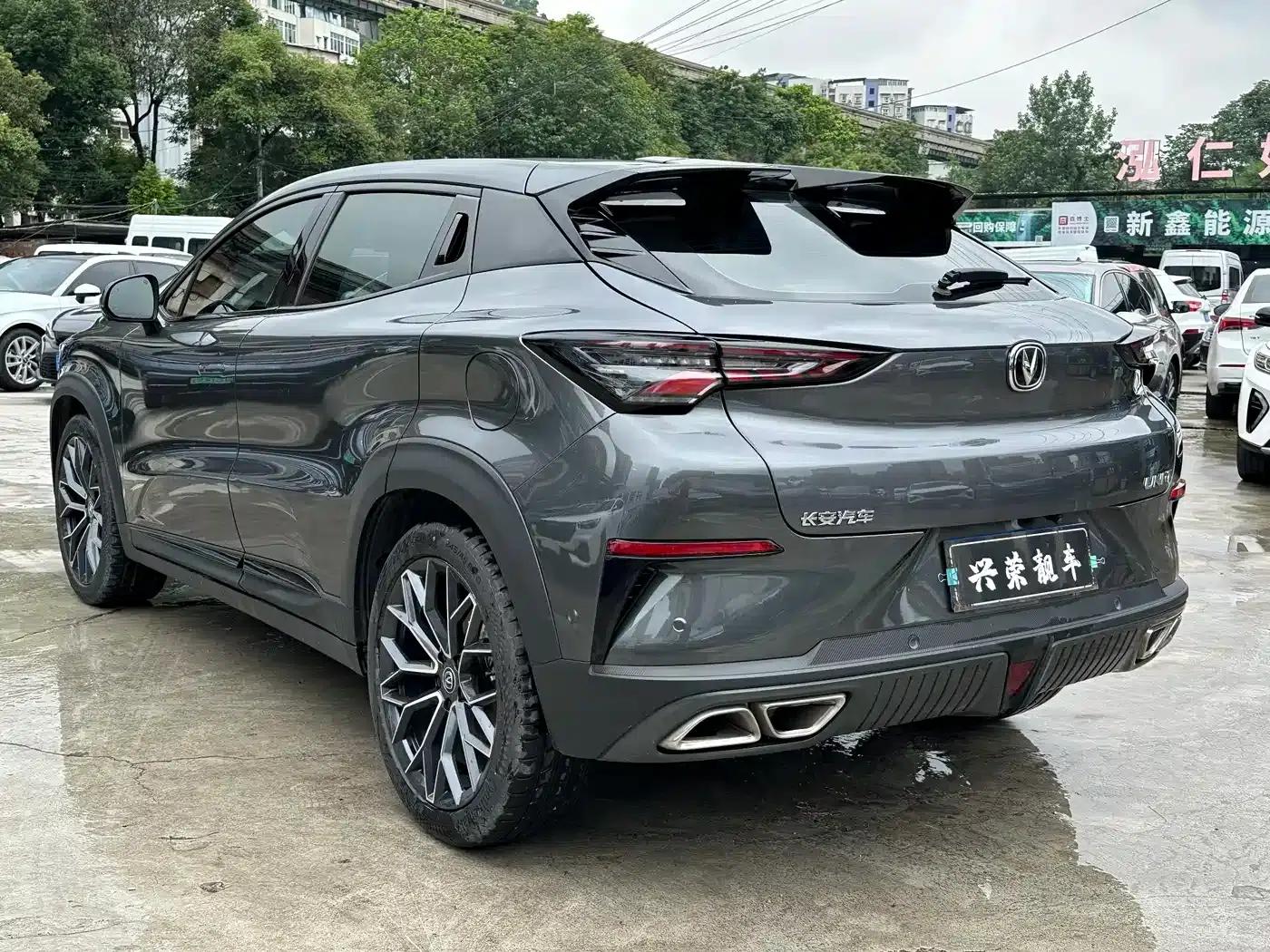 Changan UNI-T 2022 1.5T Flagship Edition — миниатюра 4