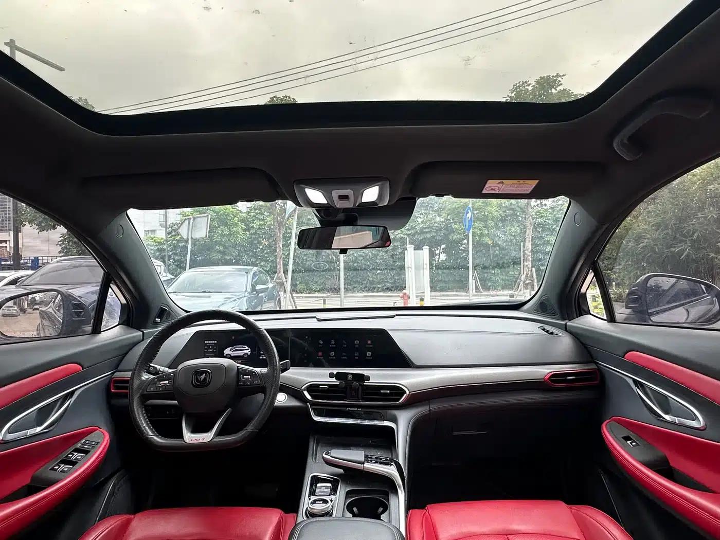 Changan UNI-T 2020 1.5T Premium Edition — миниатюра 5