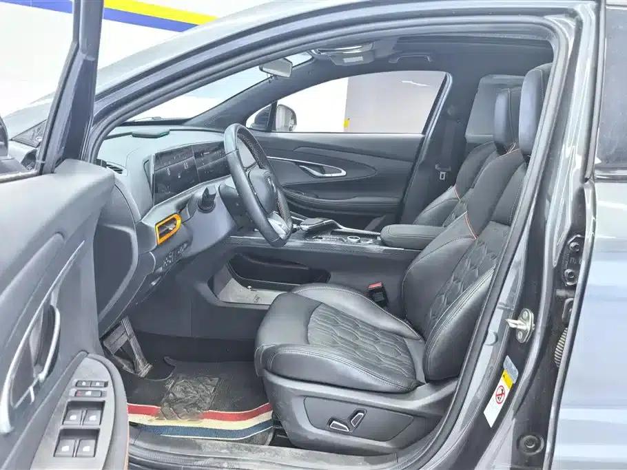 Changan UNI-T 2022 1.5T Sport Premium Edition — миниатюра 9