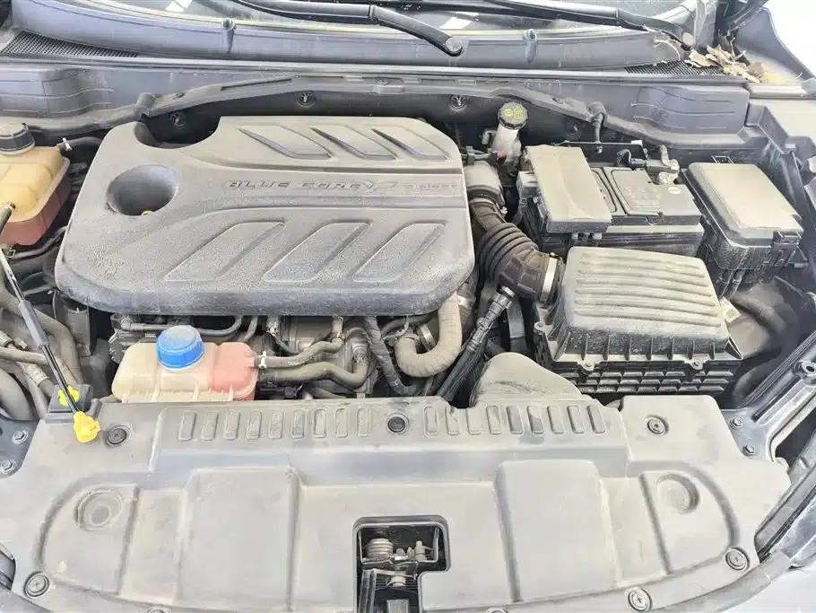 Changan UNI-T 2022 1.5T Sport Premium Edition — миниатюра 10
