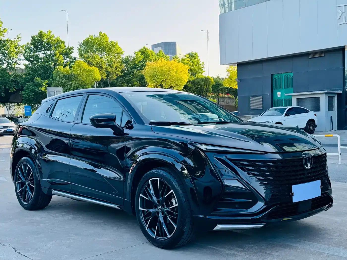 Changan UNI-T 2023 Second Generation 1.5T Premium Edition — миниатюра 3