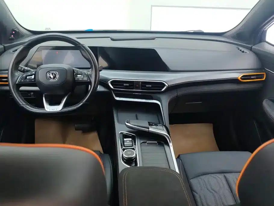 Changan UNI-T 2022 2.0T Premium Edition — миниатюра 12