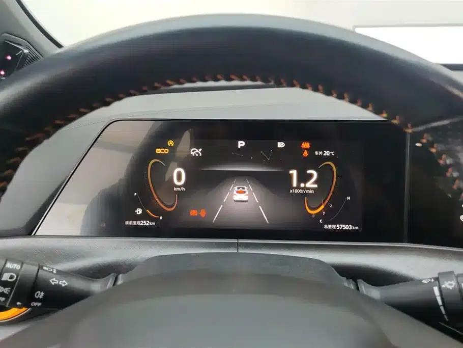 Changan UNI-T 2022 2.0T Premium Edition — миниатюра 14