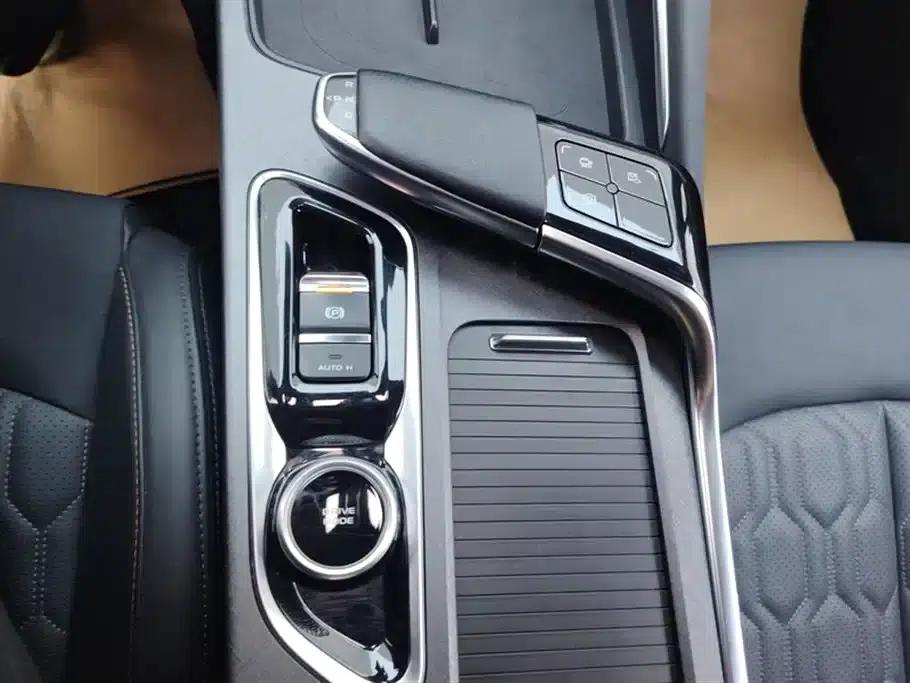 Changan UNI-T 2022 2.0T Premium Edition — миниатюра 16