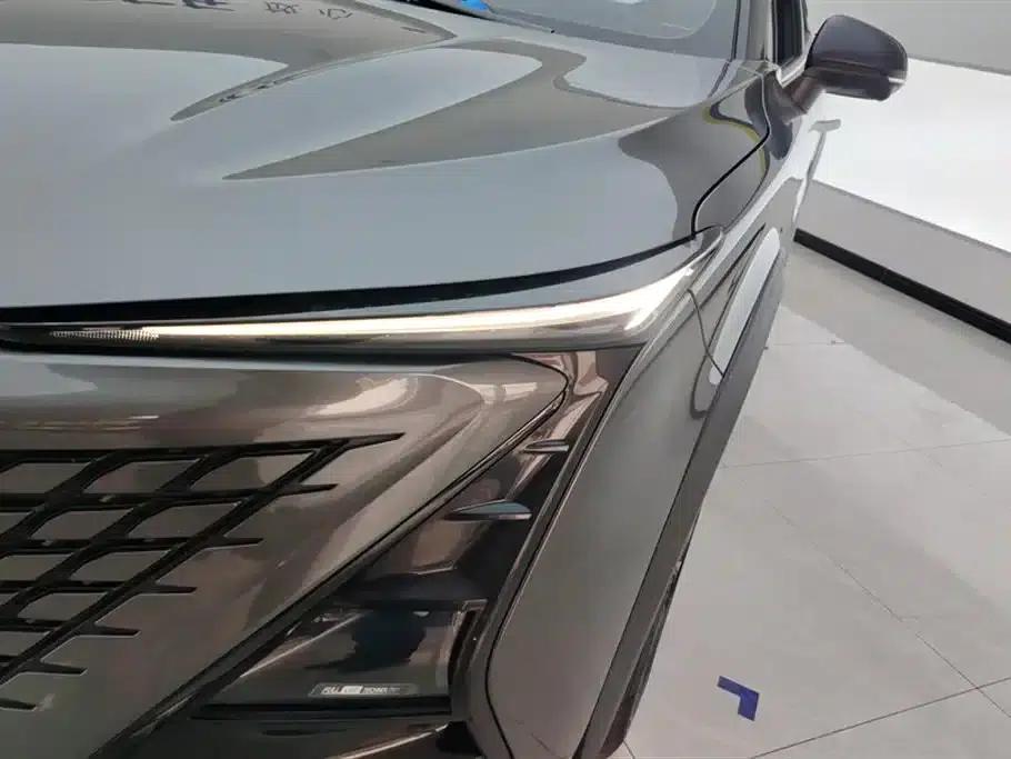 Changan UNI-T 2022 2.0T Premium Edition — миниатюра 5