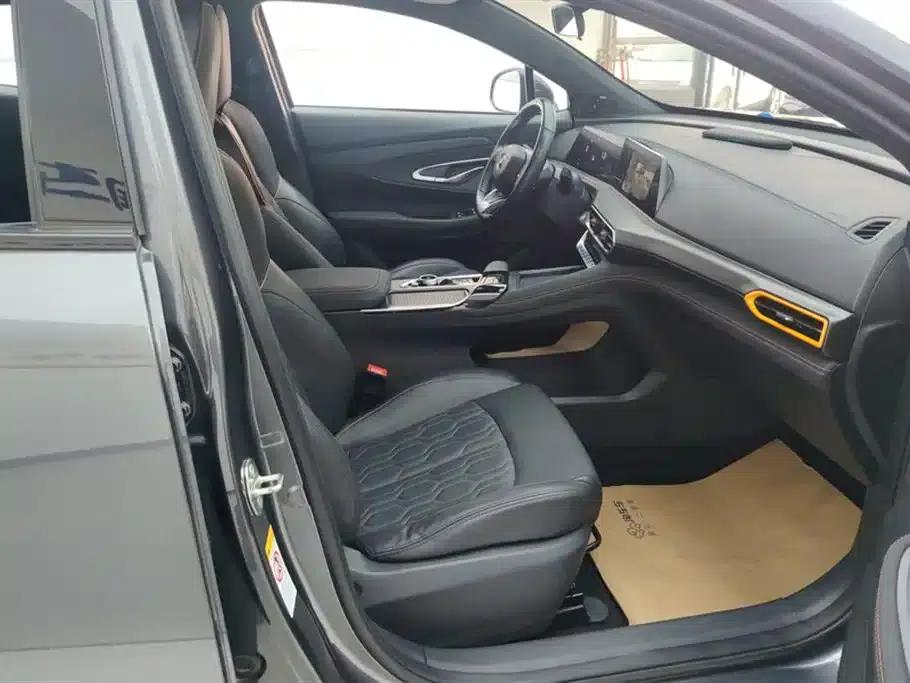 Changan UNI-T 2022 2.0T Premium Edition — миниатюра 8