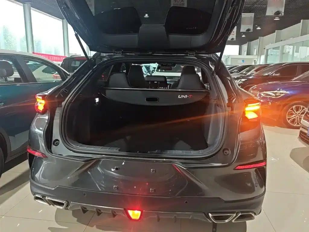 Changan UNI-T 2020 1.5T Premium Edition — миниатюра 19