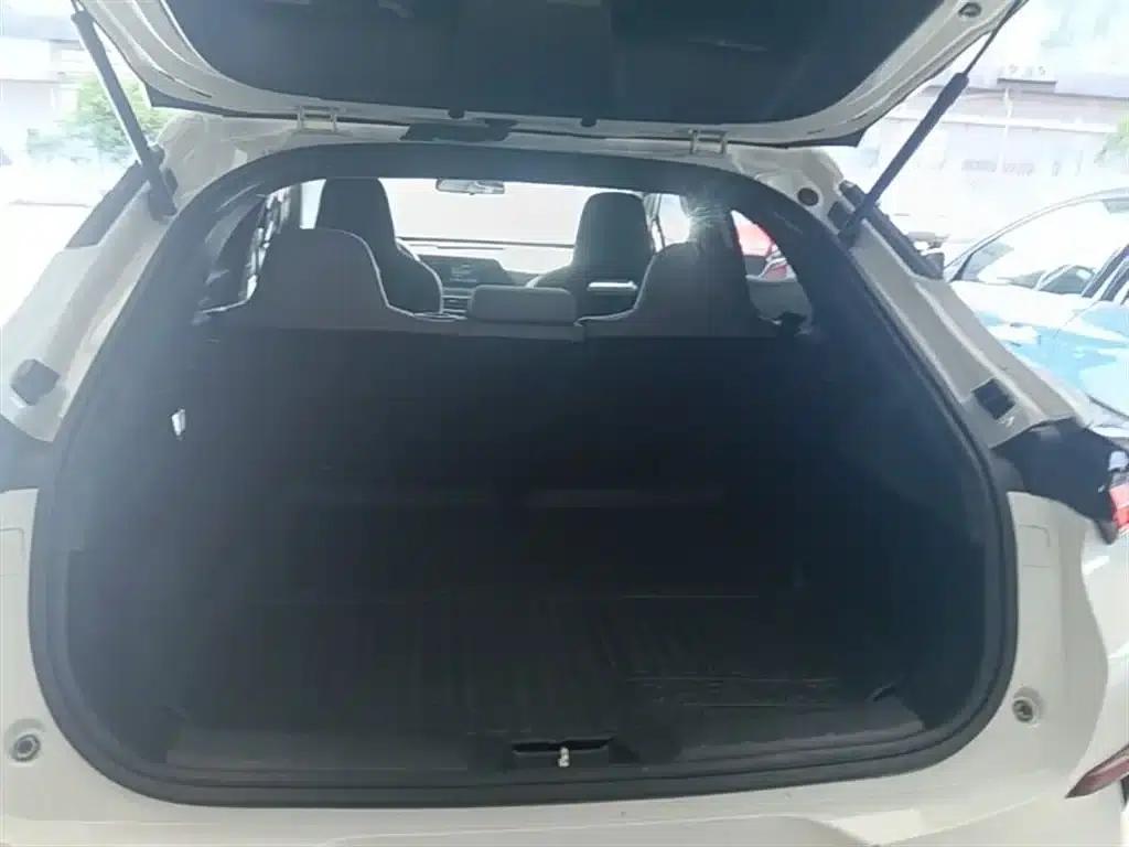 Changan UNI-T 2022 1.5T Premium Edition — миниатюра 19