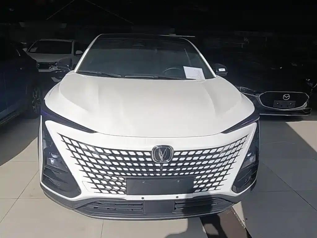 Changan UNI-T 2022 1.5T Premium Edition — миниатюра 3