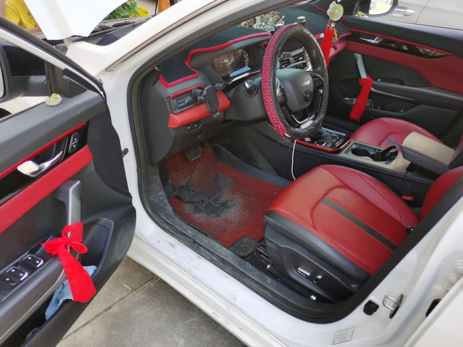 Dongfeng Aeolus Yixuan 2022 230T Automatic Adaptive-Beam Knight Edition — миниатюра 17
