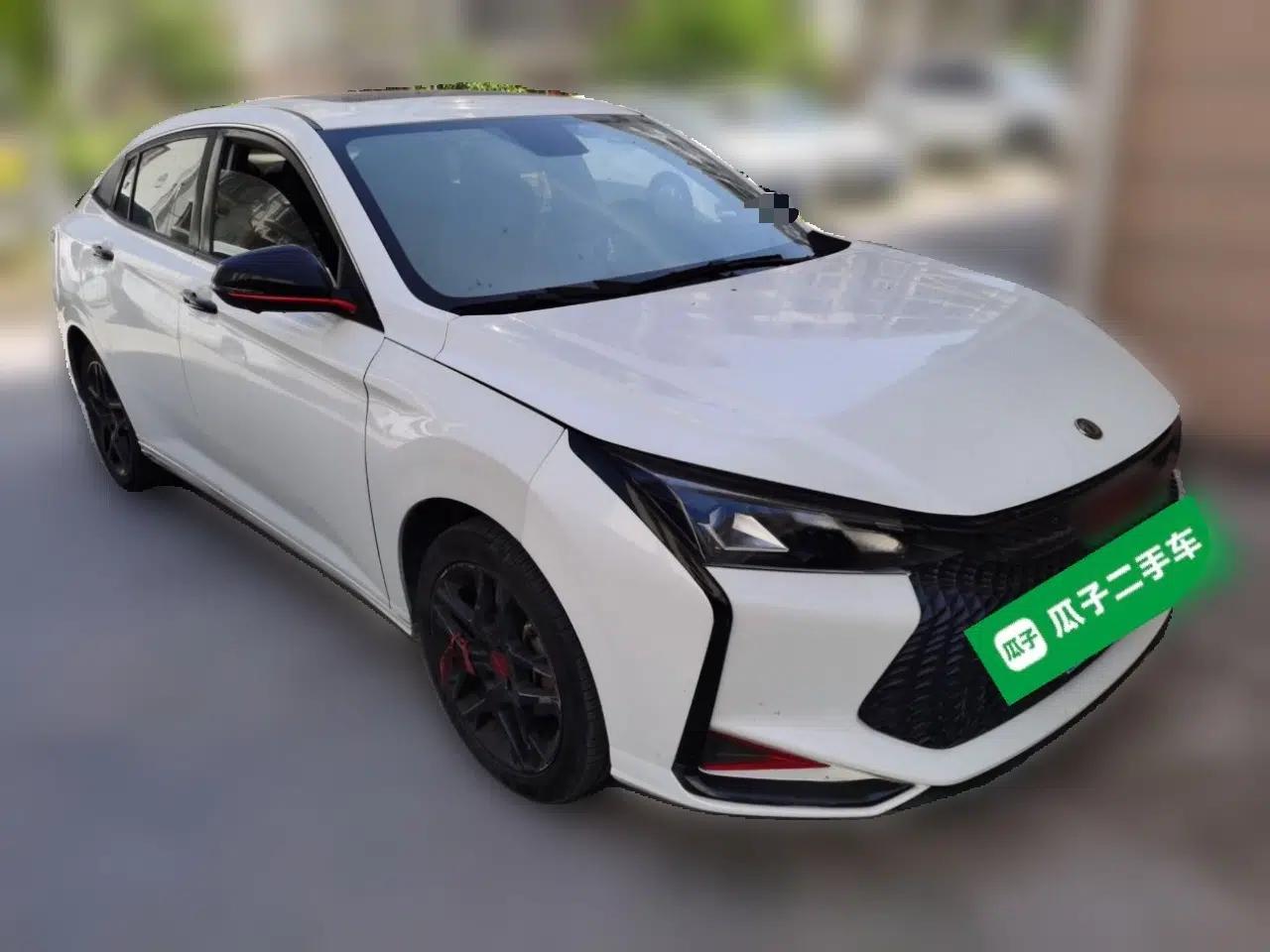 Dongfeng Aeolus Yixuan 2022 230T Automatic Adaptive-Beam Knight Edition — миниатюра 3