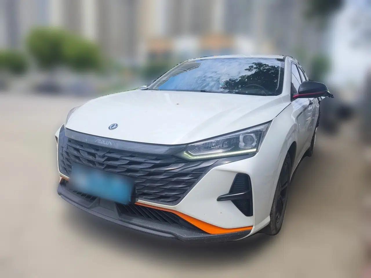 Dongfeng Aeolus Yixuan 2023 Mach Edition 1.5L Automatic Chasing Wind Version — миниатюра 1