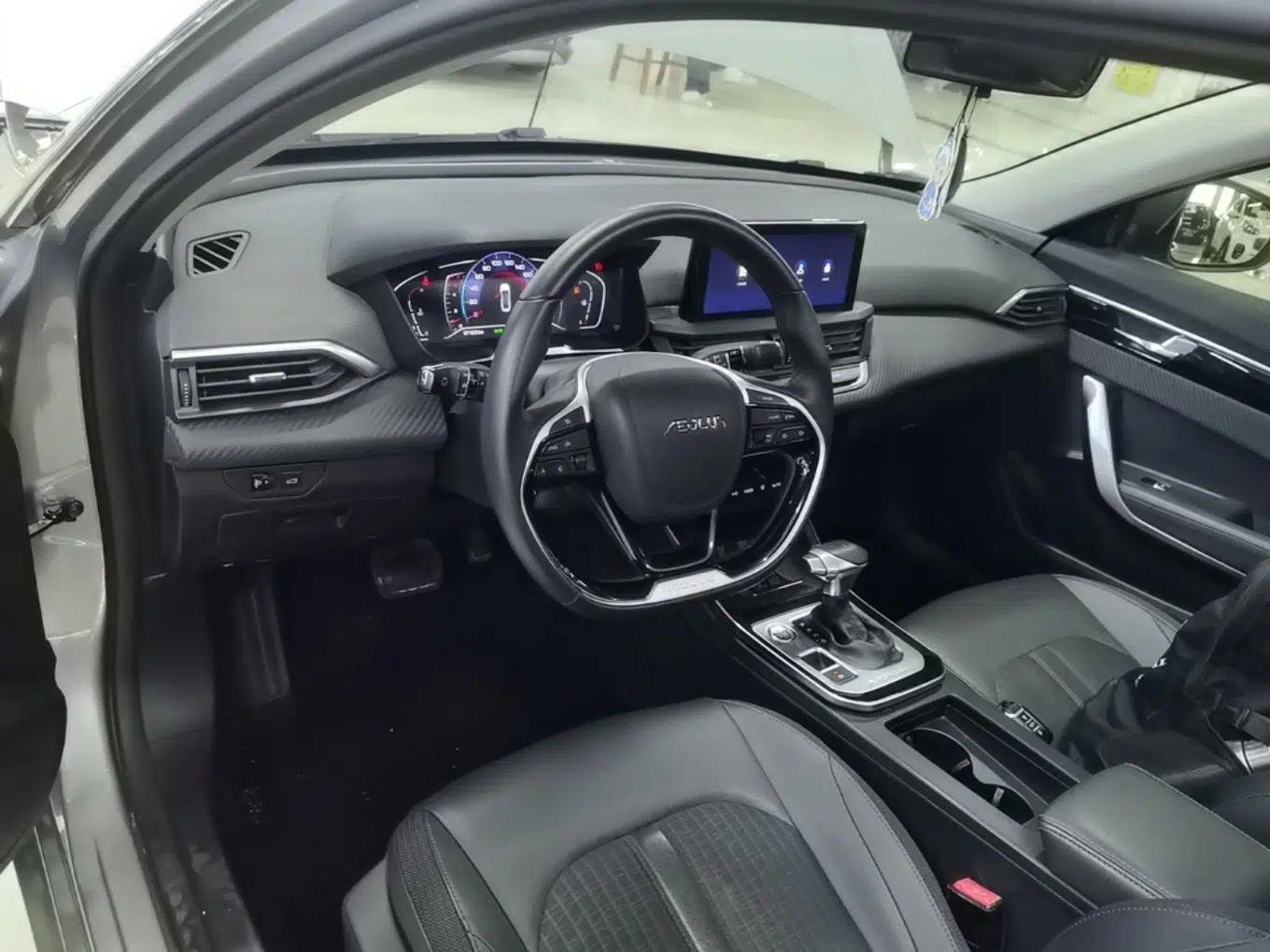 Dongfeng Aeolus Yixuan 2020 230T Automatic Cool Track Edition — миниатюра 13