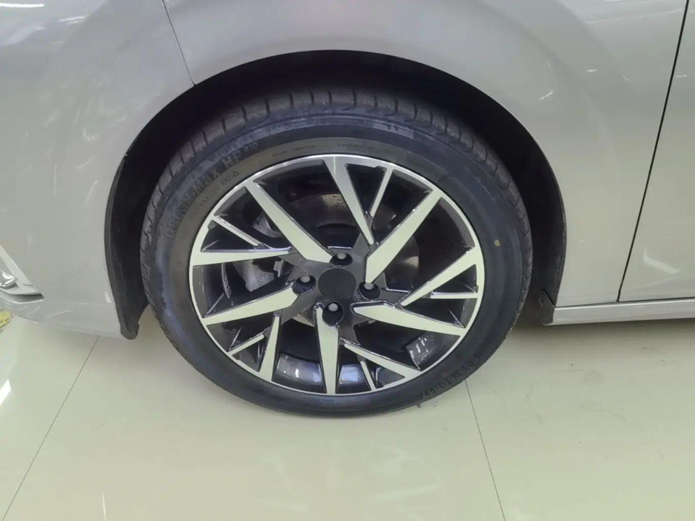 Dongfeng Aeolus Yixuan 2020 230T Automatic Cool Track Edition — миниатюра 8