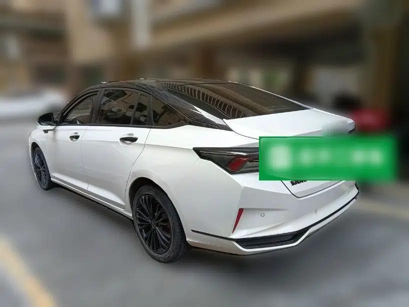 Dongfeng Aeolus Yixuan MAX 2021 1.5T Super Cool Trendy Dad Edition — миниатюра 4