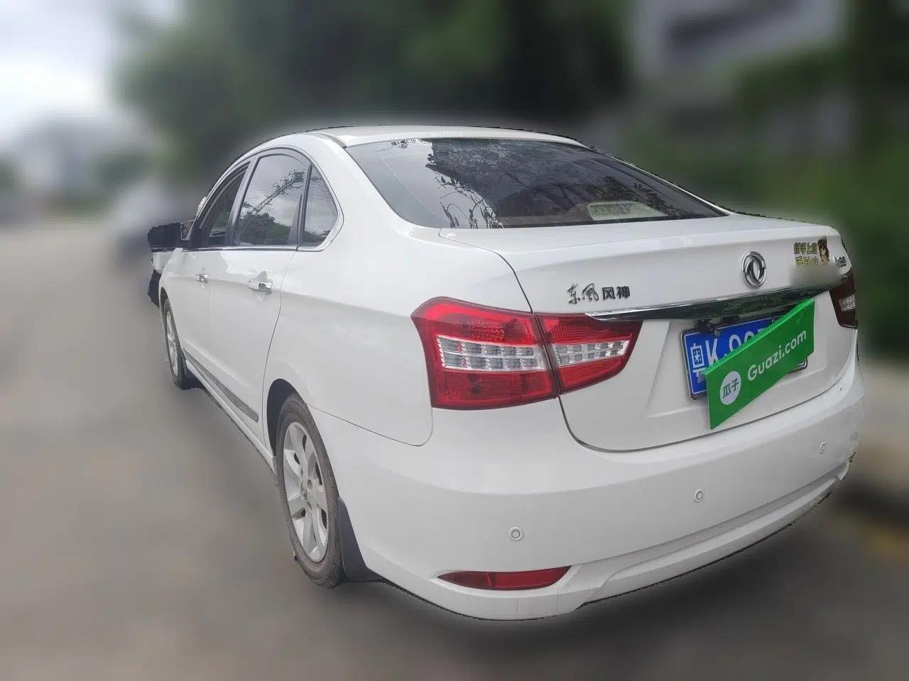 Dongfeng Aeolus A60 2014 1.6L Manual Luxury Model — миниатюра 4