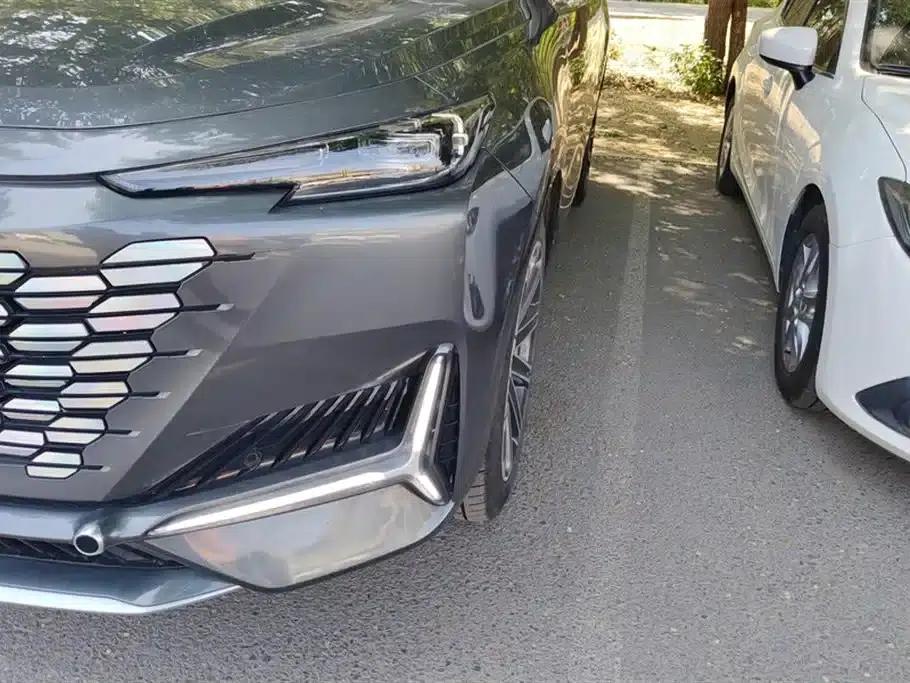 Changan UNI-K 2021 2.0T Premium Edition — миниатюра 5
