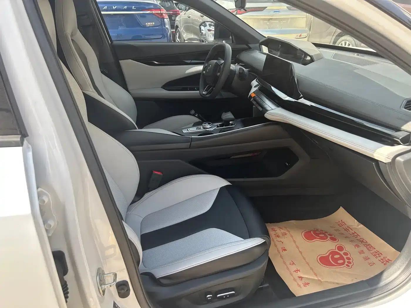 Changan UNI-V Smart Electric iDD 2024 Model Blue Whale Smart Electric iDD 136km Smart Cool Edition — миниатюра 11