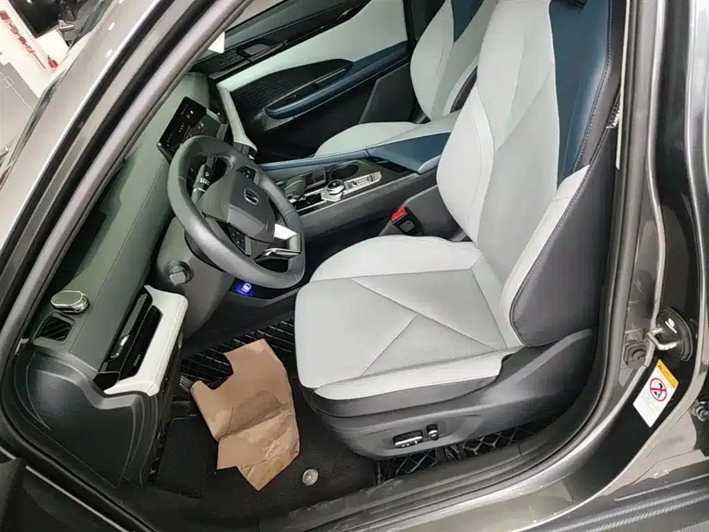 Changan UNI-V Smart Electric iDD 2023 Model, Smart Electric iDD 1.5T, 113km Smart Fun Edition (Fast Version) — миниатюра 15