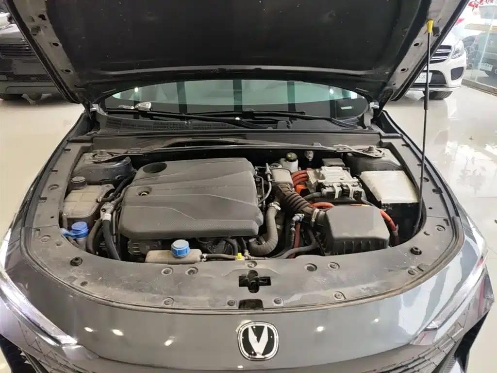 Changan UNI-V Smart Electric iDD 2023 Model, Smart Electric iDD 1.5T, 113km Smart Fun Edition (Fast Version) — миниатюра 20