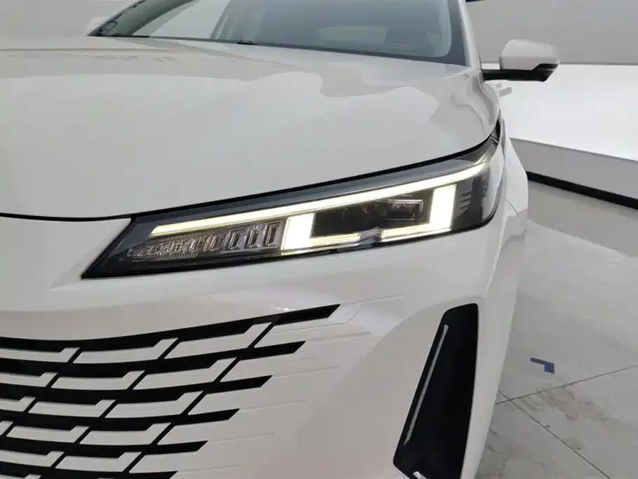 Yida 2023 Blue Whale NE 1.5T GDI DCT Navigator Edition — миниатюра 5