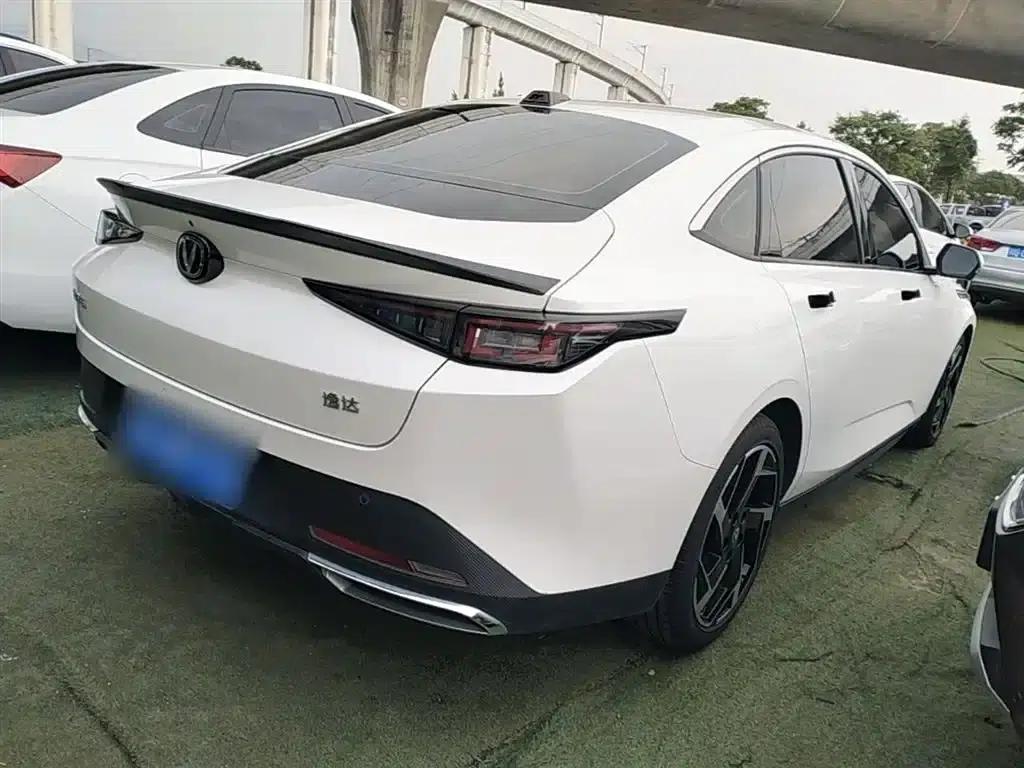 Yida 2023 Blue Whale NE 1.5T GDI DCT Flagship Edition — миниатюра 7