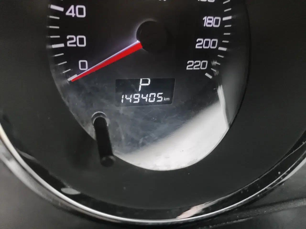 Dongfeng Aeolus H30 2013 CROSS 1.5L Automatic Luxury Model — миниатюра 13