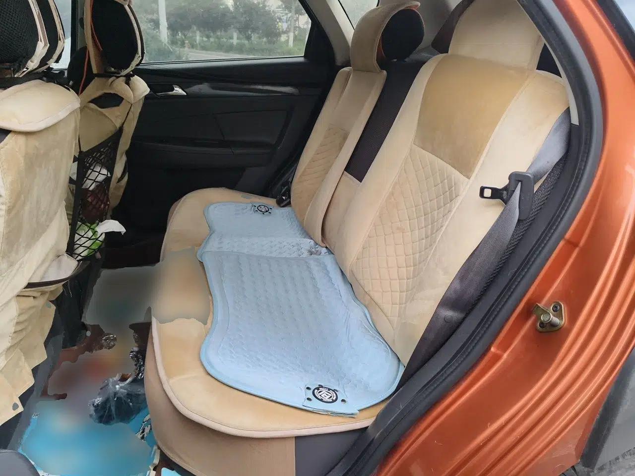 Dongfeng Aeolus H30 2013 CROSS 1.5L Automatic Luxury Model — миниатюра 18