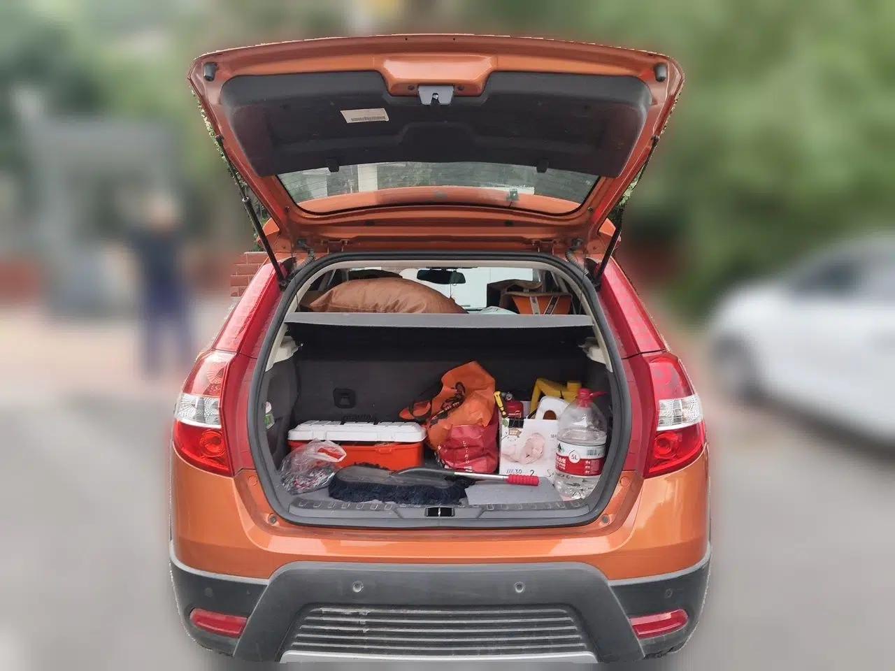 Dongfeng Aeolus H30 2013 CROSS 1.5L Automatic Luxury Model — миниатюра 20