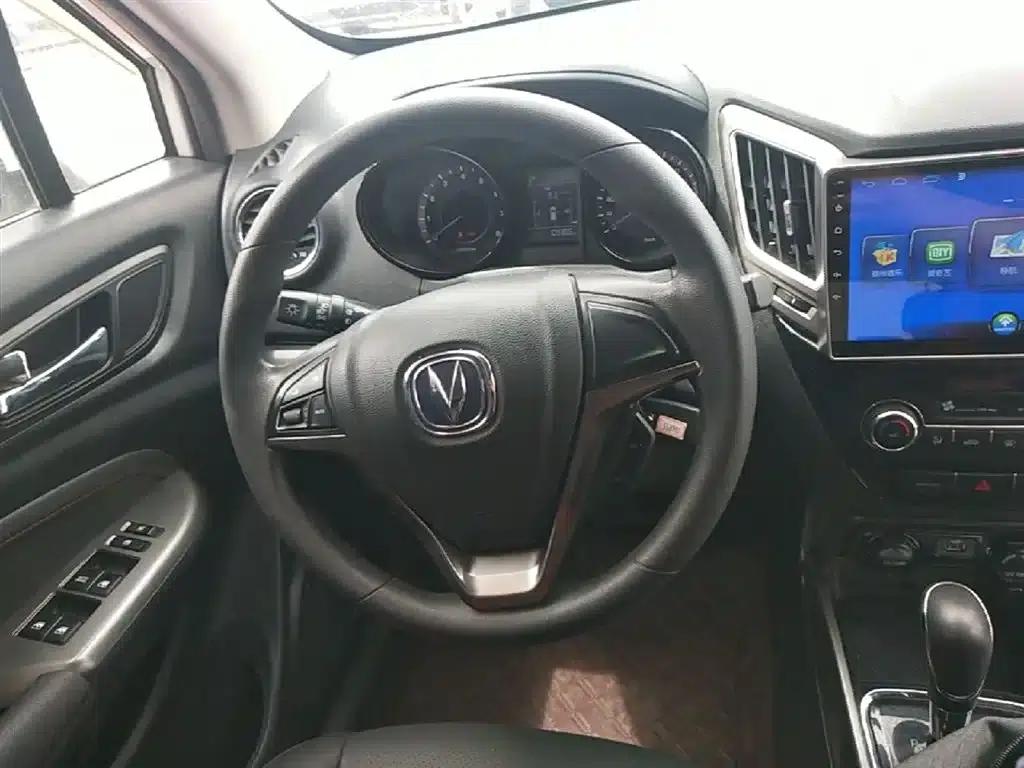 Changan CS15 2016 1.5L Automatic Fashion Edition — миниатюра 11
