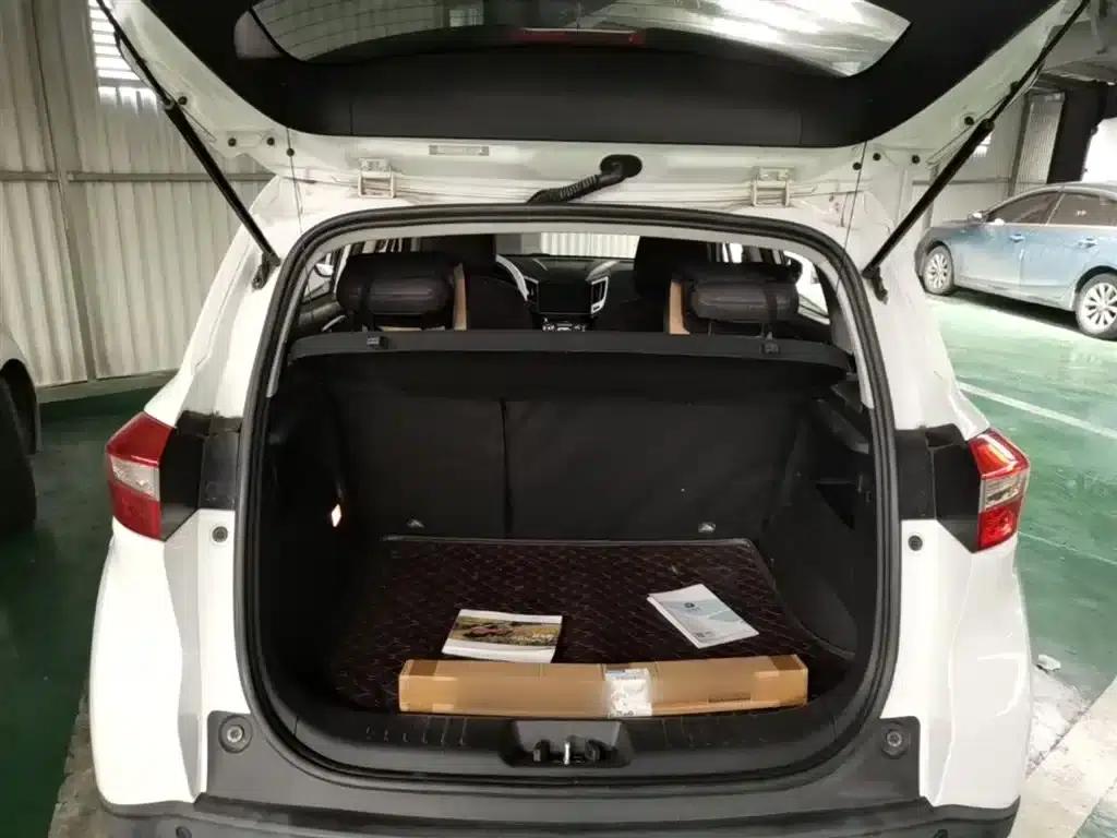 Changan CS15 2016 1.5L Automatic Fashion Edition — миниатюра 19