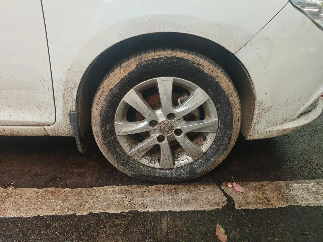Dongfeng Aeolus A30 2016 1.5L Manual Sishang Model — миниатюра 8