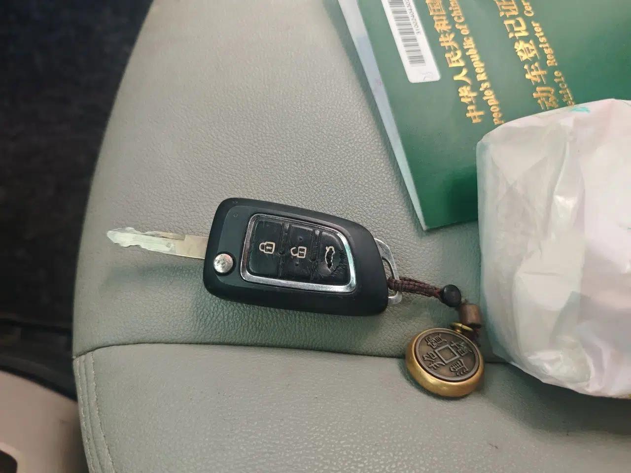 Dongfeng Aeolus A30 2016 1.5L Manual Sishang Model — миниатюра 9