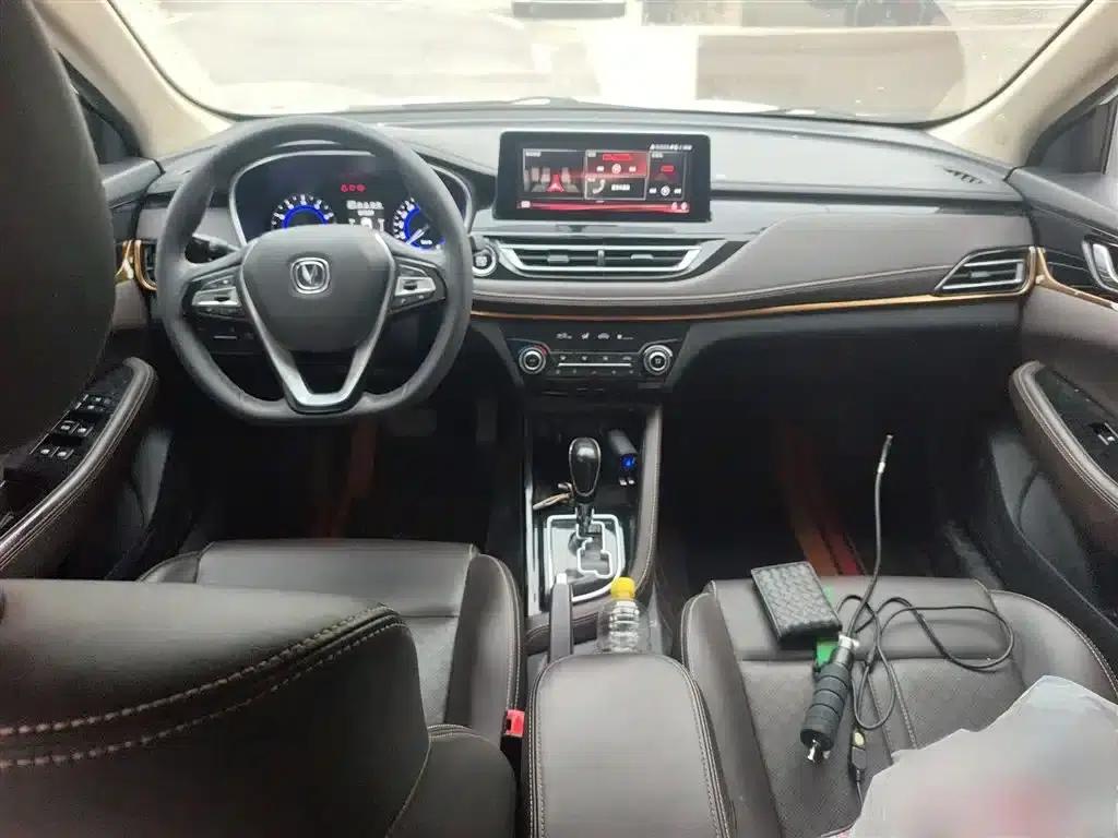 Changan Eado DT 2018 1.6L Automatic Premium Edition — миниатюра 13