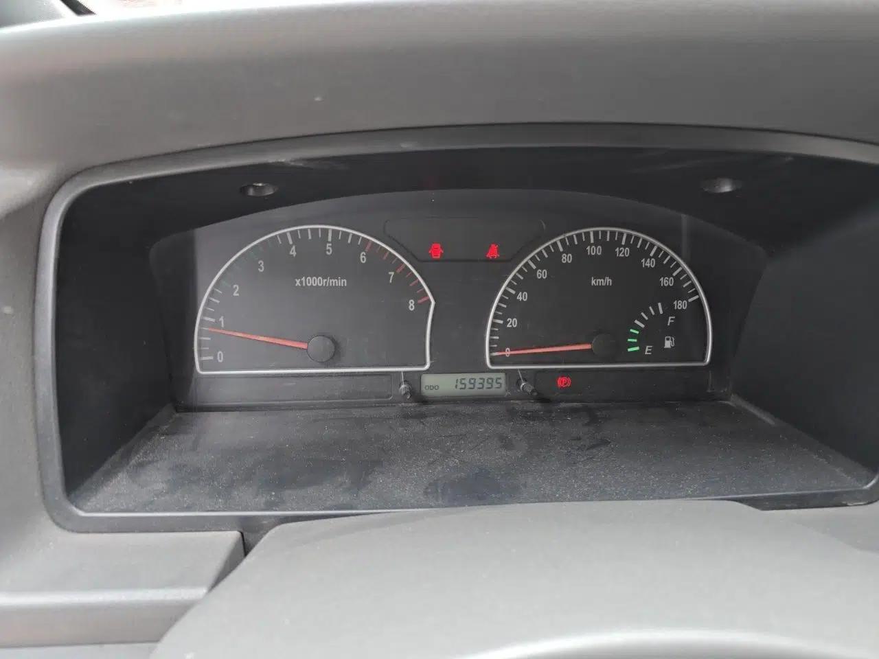 Dongfeng Shuaike 2014 1.5L Manual Standard Model 7-Seater China IV — миниатюра 12