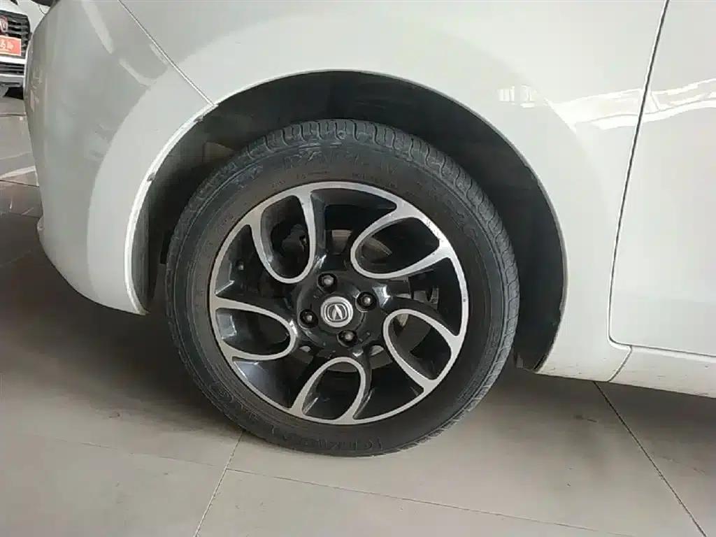 Benben 2015 1.4L IMT Deluxe Edition (National V Emission Standard) — миниатюра 23