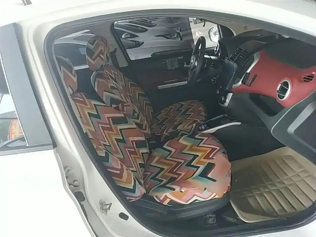 Benben 2015 1.4L IMT Deluxe Edition (National V Emission Standard) — миниатюра 25