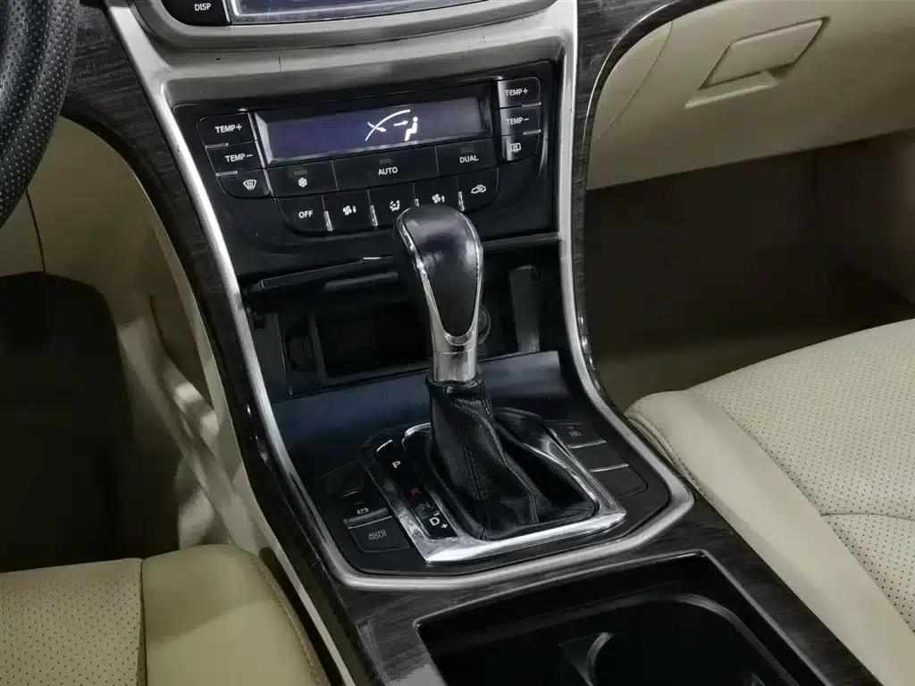 Ruicheng 2014 1.8T Automatic Elite Anniversary Edition (National IV Emission Standard) — миниатюра 13