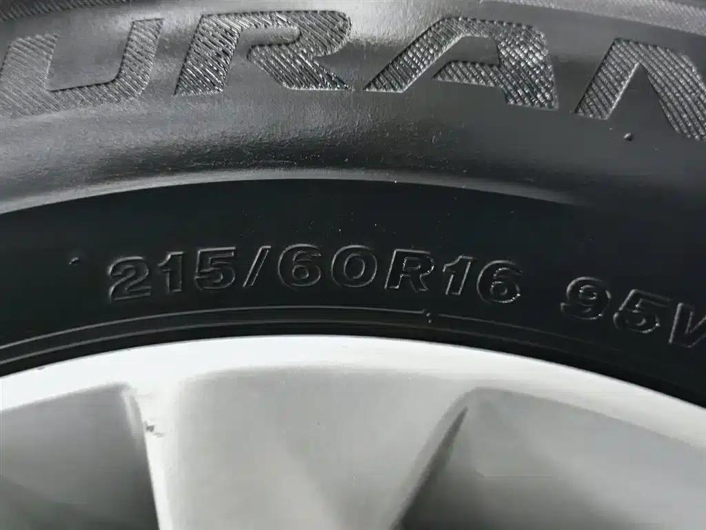 Ruicheng 2014 1.8T Automatic Elite Anniversary Edition (National IV Emission Standard) — миниатюра 24