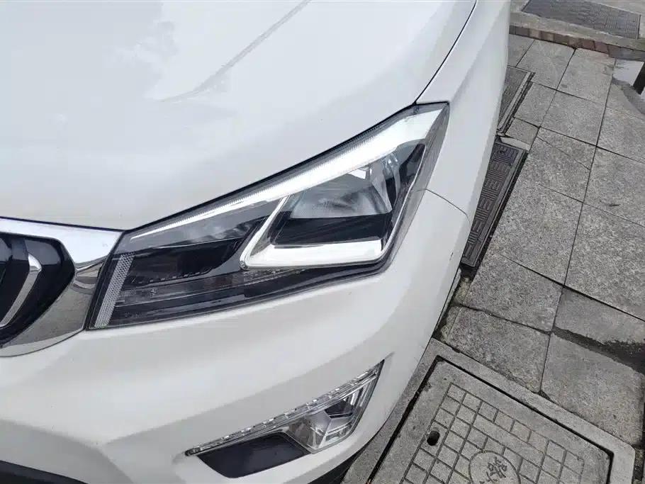 Changan CS15EV 2019 400i — миниатюра 5