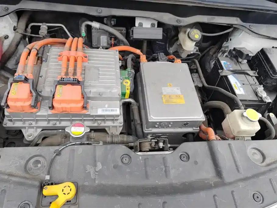 Changan CS15EV 2019 400i — миниатюра 10