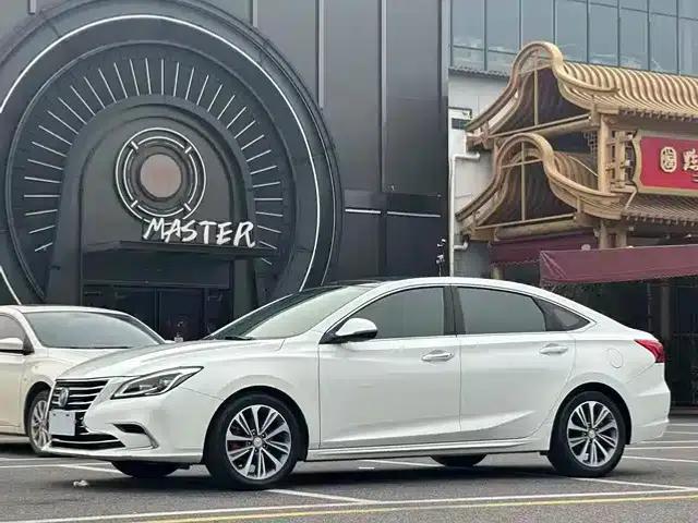 Ruicheng CC 2018 1.5T Manual Luxury Edition (National V Emission Standard)