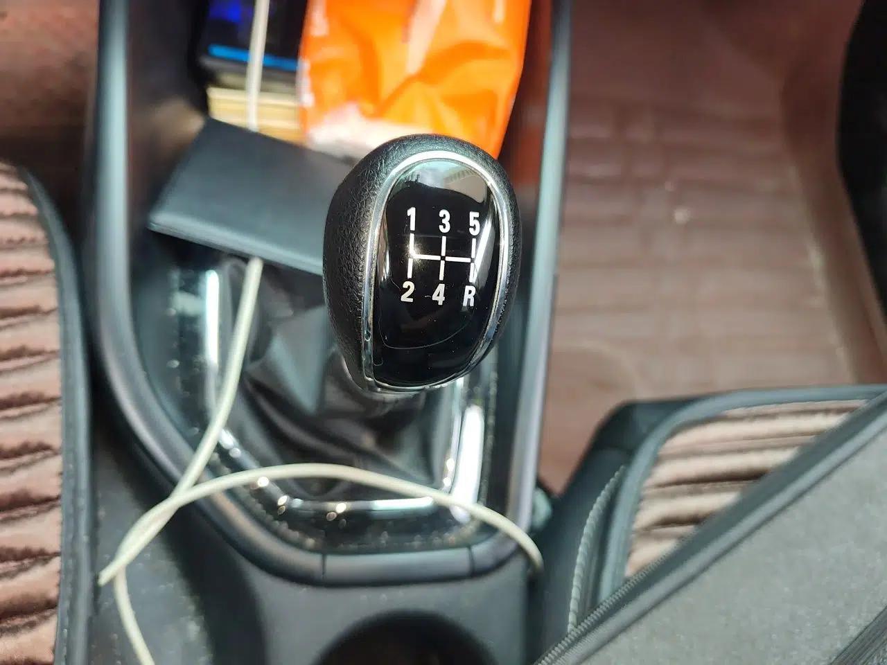 Dongfeng Fengon 580 2020 1.8L Manual Comfort Model — миниатюра 15