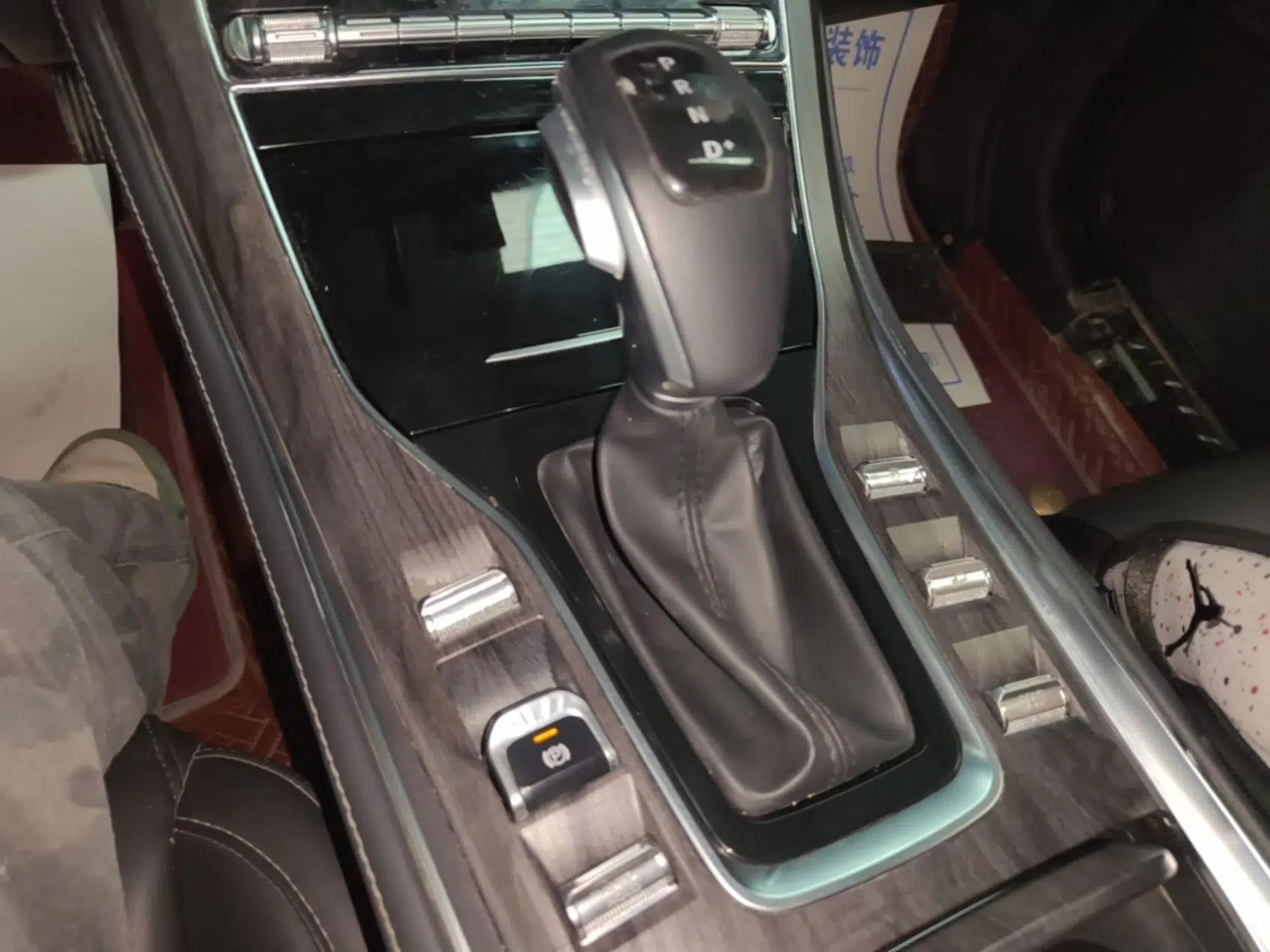 Dongfeng Fengon 580 2022 1.5T Automatic Luxury Version — миниатюра 17