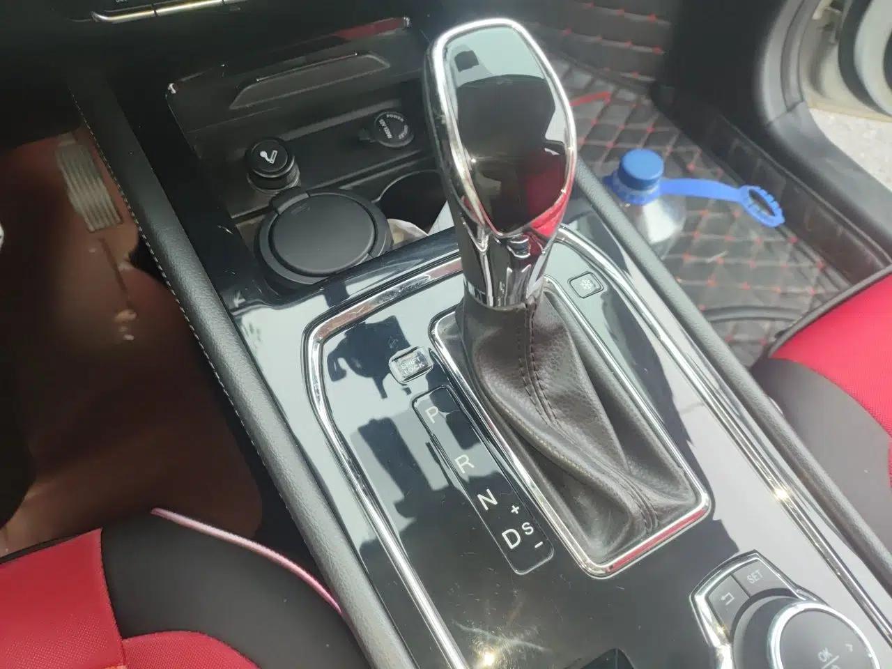 Dongfeng Fengon 580 2017 1.5T CVT Smart Style Model — миниатюра 9