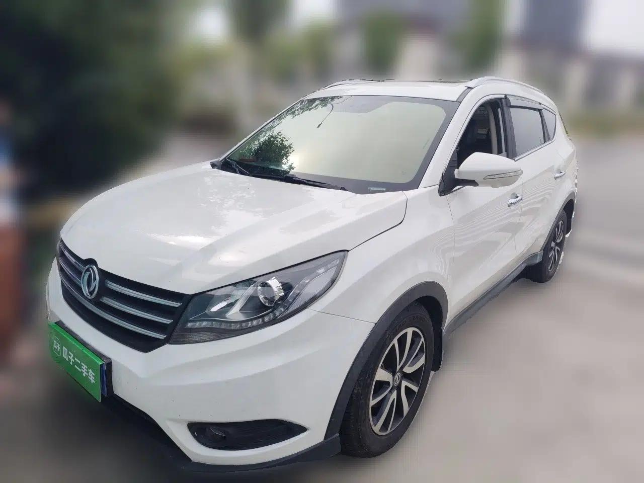 Dongfeng Fengon 580 2017 1.5T CVT Comfort Model — миниатюра 1