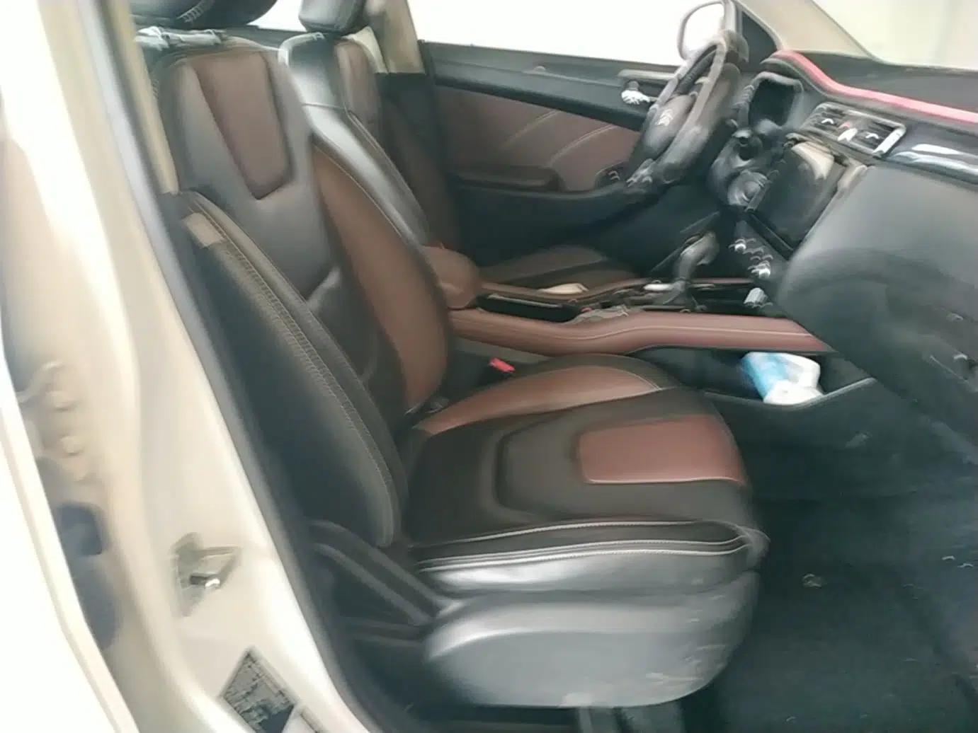 Dongfeng Fengon 580 2017 1.5T CVT Luxury Model — миниатюра 23