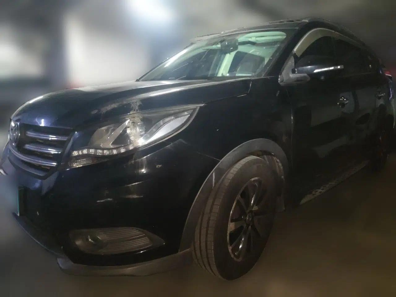 Dongfeng Fengon 580 2017 1.5T Manual Luxury Model — миниатюра 1